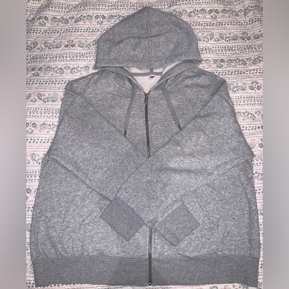 Old Navy Women’s Heather Grey Hoodie, Size Large.